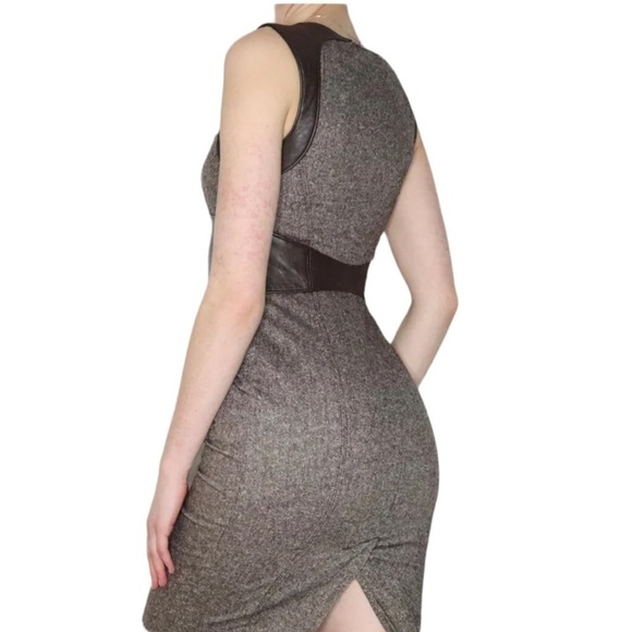 BEBE VINTAGE CORSETED LEATHER TWEED PENCIL DRESS SIZE 4 - Picture 3 of 16